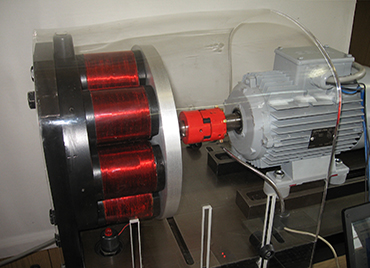 Електромагнетна кочница са једним обртним диском за лабораторијска испитивања електричних мотора